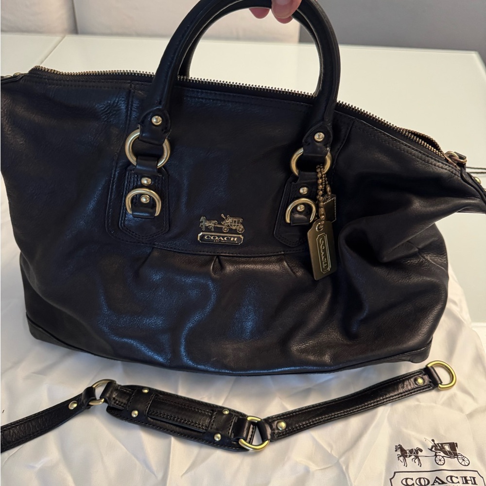 SALE‼️Coach Madison Black Leather Juliette Satchel with Gold Accents